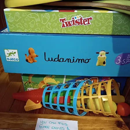 Kralj Matjaz - The Escape Under Alps Дом отдыха