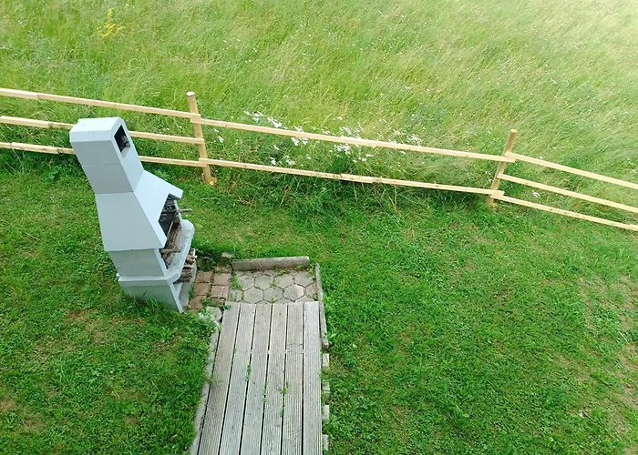 別荘 Kralj Matjaz - The Escape Under Alps *